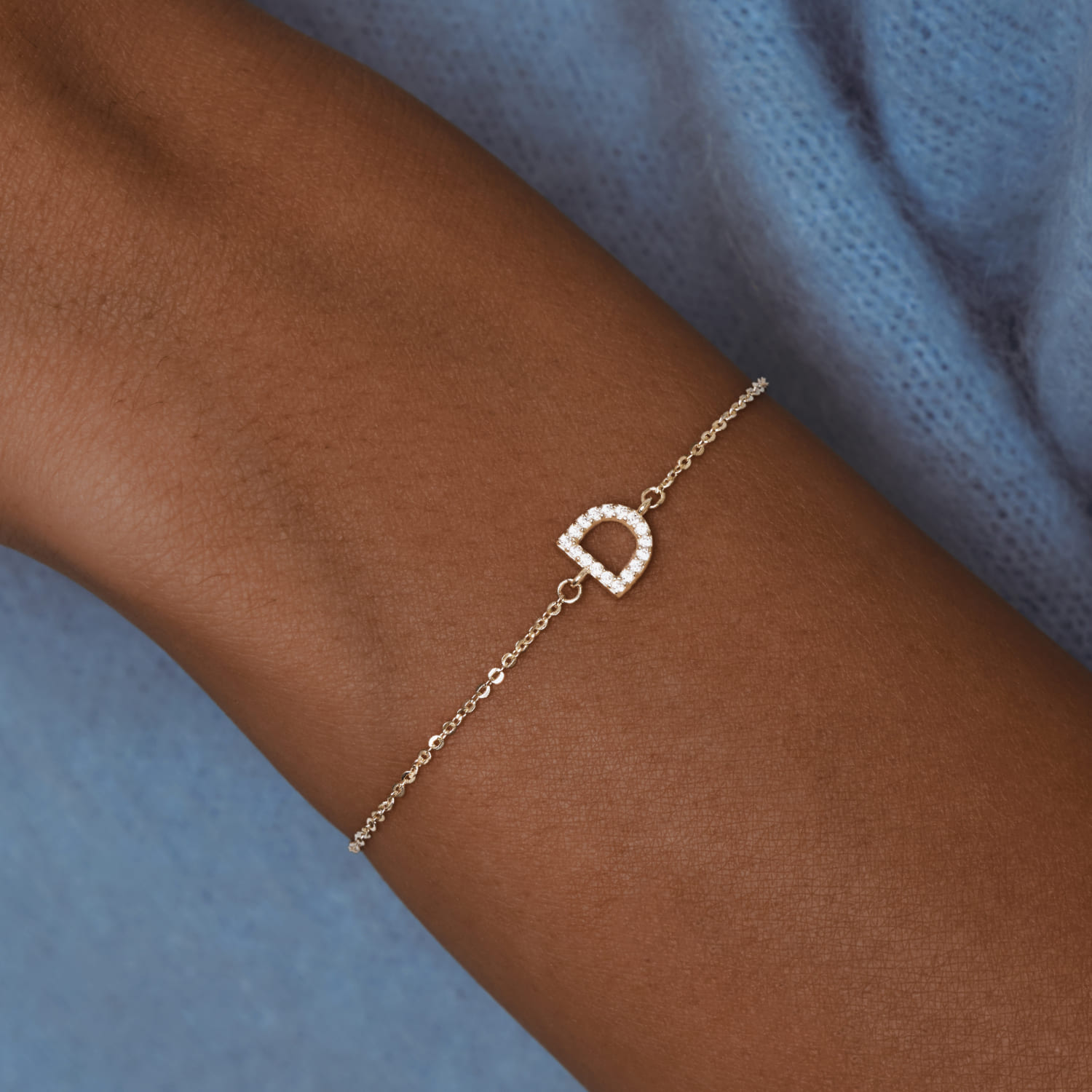 Браслет серебро 925 серебряный с буквой D ювелирный в позолоте