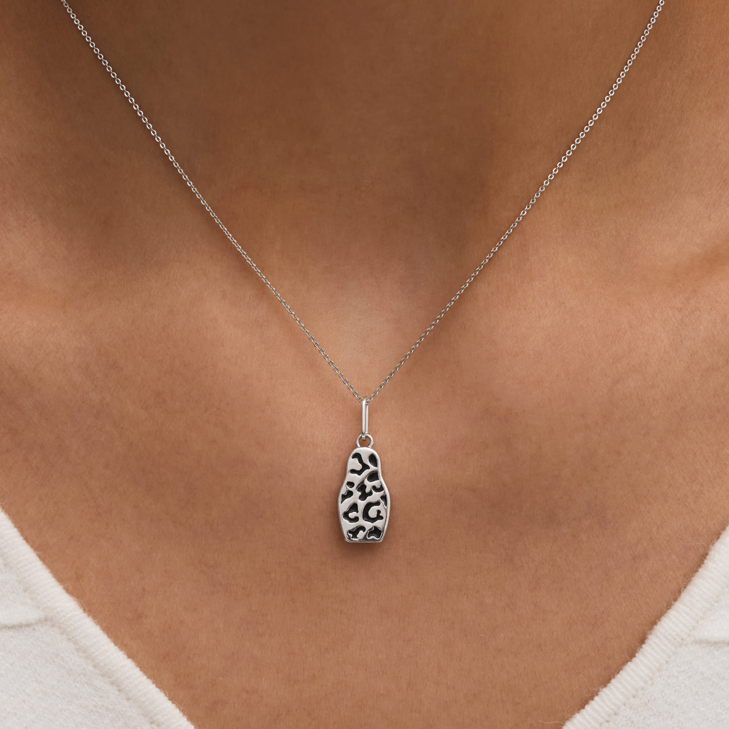 Серебряная подвеска в виде леопардовой матрешки РУССКИЙ КОД