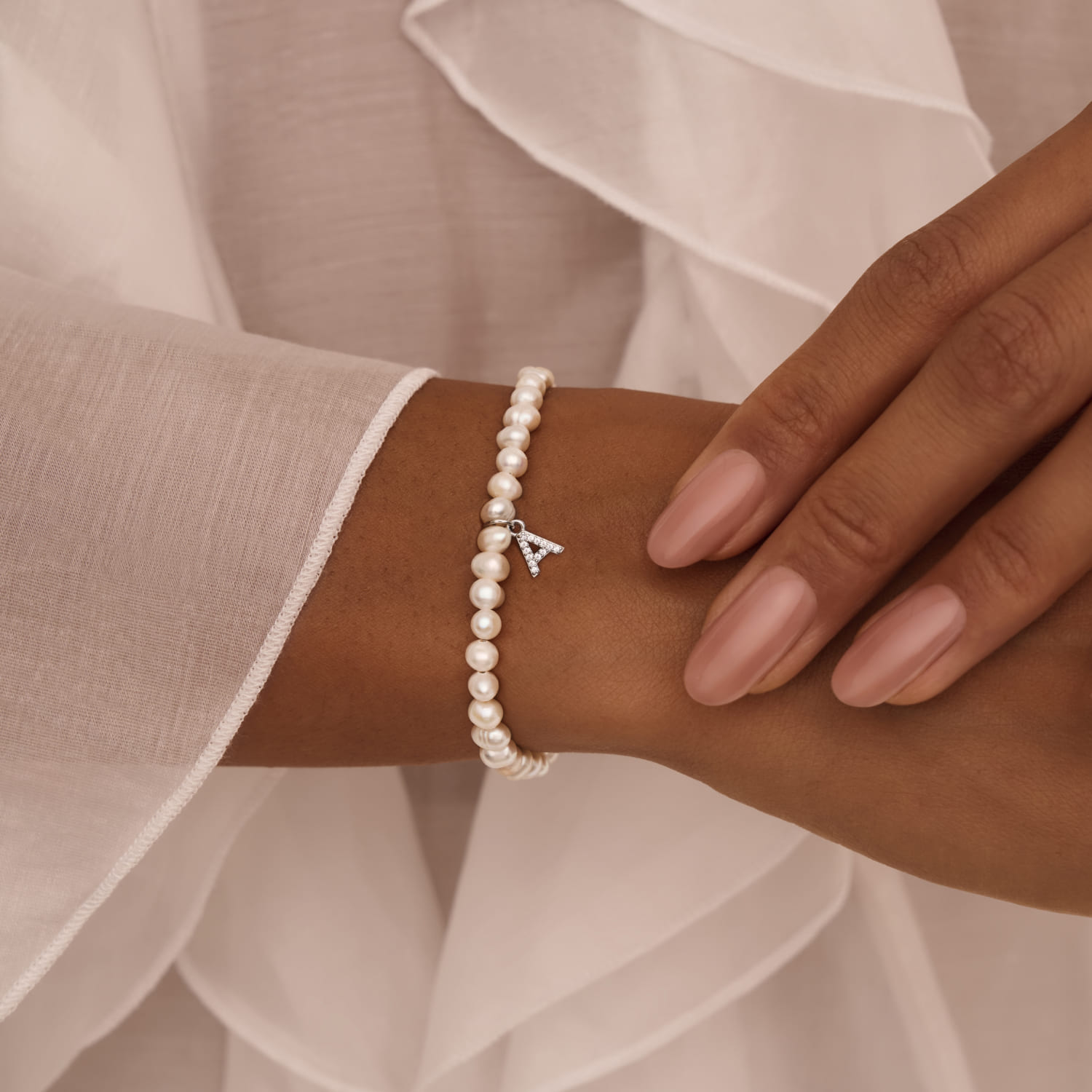 Браслет жемчуг на руку серебро 925 с буквой А