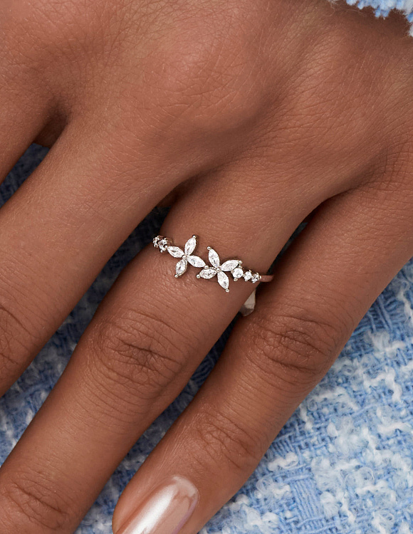 Кольцо серебро 925 ювелирное цветок тонкое Miestilo