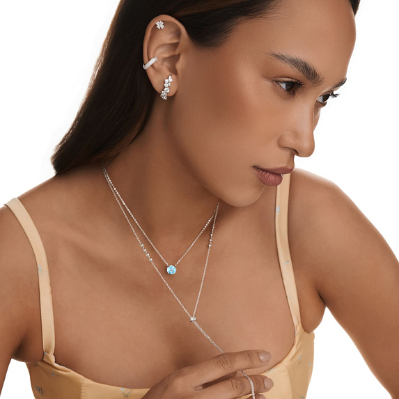 Серьги скобы из серебра с фианитами Miestilo