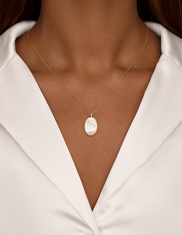 Позолоченное колье с подвеской из искуственного перламутра Miestilo 2