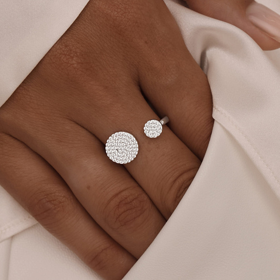 Серебряное кольцо с фианитами Miestilo