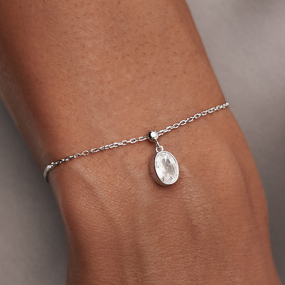 Серебряный шарм овал 8*6 в касте Miestilo