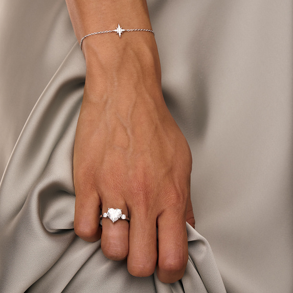 Серебряное кольцо сердце с белым фианитом Miestilo