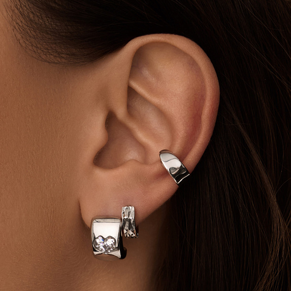 Серебряные дутые серьги с фианитом в виде сердца Miestilo