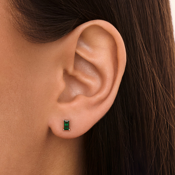 Серьги серебро 925 серебряные гвоздики с камнем зеленые Miestilo
