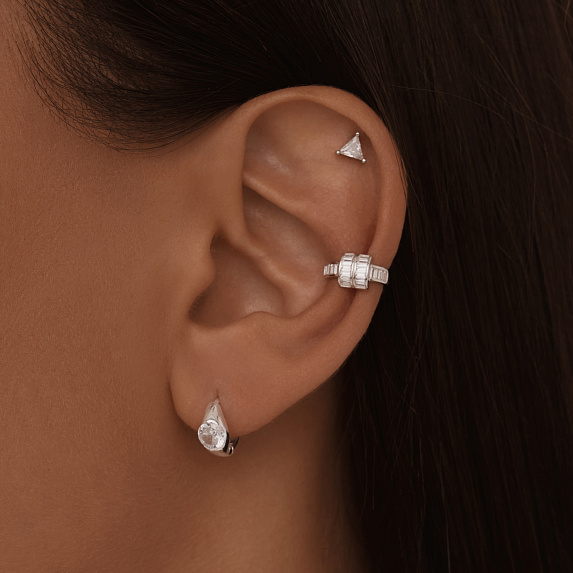 Серебряные серьги кольца с фианиом в огранке круг Miestilo