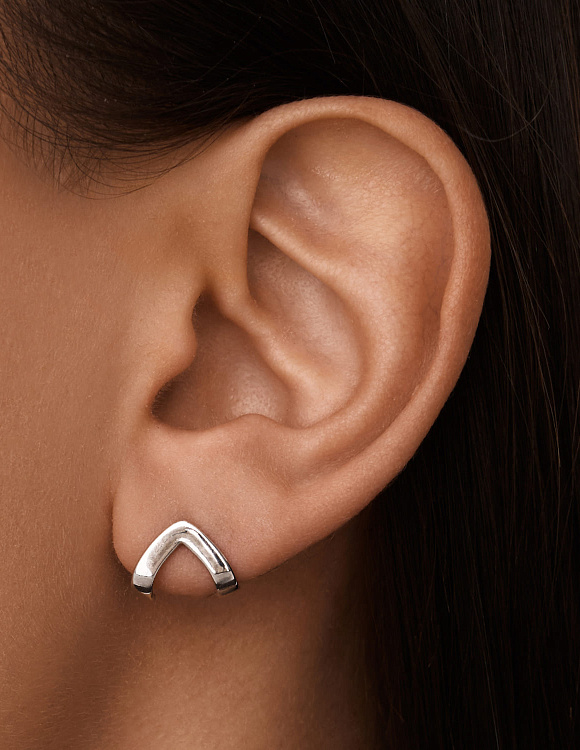 Минималистичные серьги в виде уголка MIESTILO Miestilo