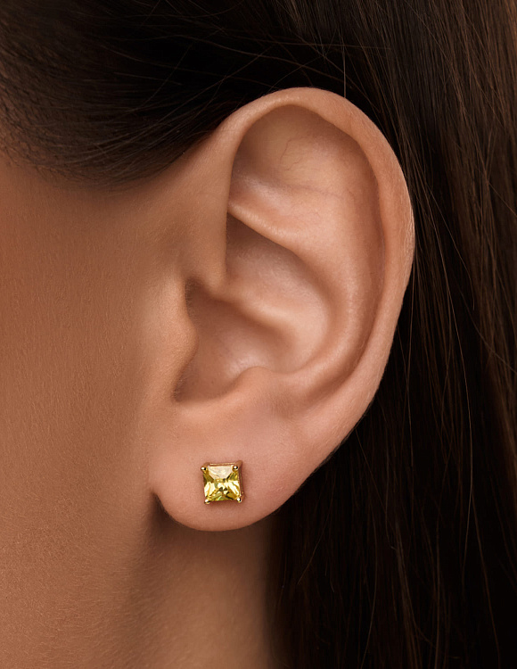 Серебрянные позолоченные серьги с фианитом 5*5мм в огранке квадрат Miestilo