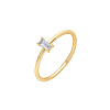 Серебряное кольцо позолоченное с фианитом в огранке багет Miestilo