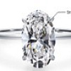 Серебряное кольцо с фианитом в огранке овал 7*9 мм Miestilo