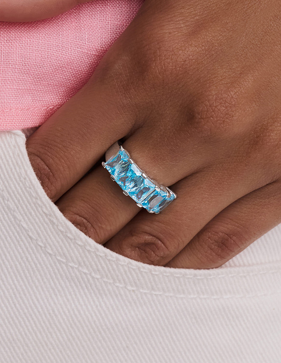 Серебряное кольцо с голубым фианитами Miestilo