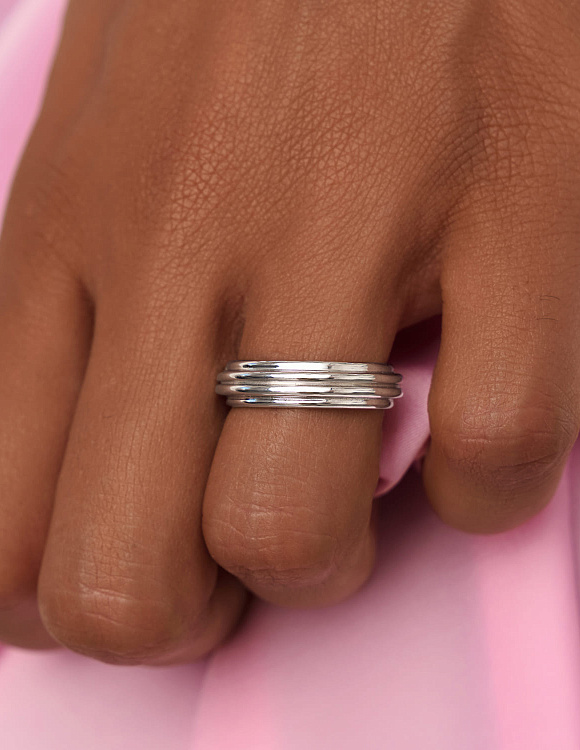 Кольцо серебро 925 ювелирное широкое без вставок Miestilo