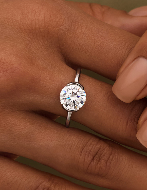 Серебряное кольцо-солитер с круглым фианитом MIESTILO Miestilo