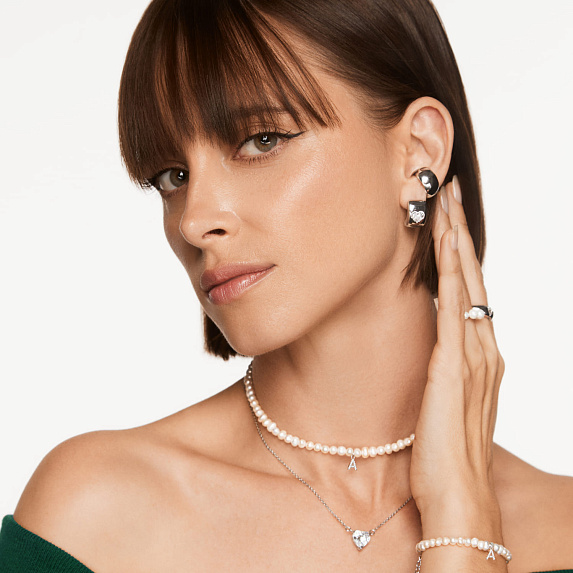 Серебряные дутые серьги с фианитом в виде сердца Miestilo