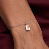 Серебряный шарм эмеральд 8*6 в касте Miestilo