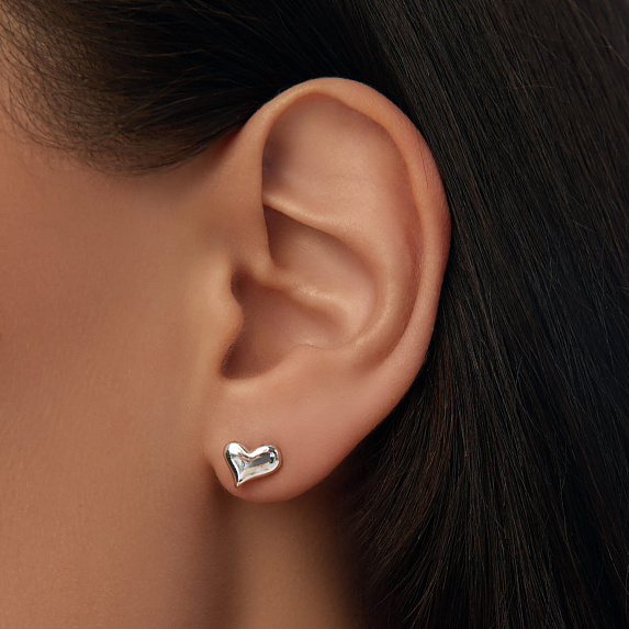Серьги серебро 925 серебряные гвоздики сердечки Miestilo