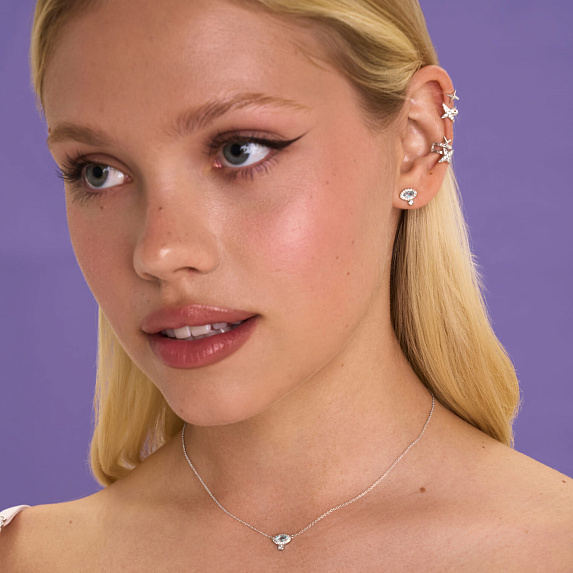 Серебрянные серьги гвоздики с фианитами Miestilo