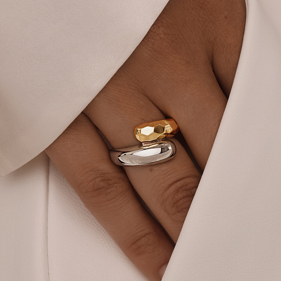 Серебряное кольцо биколор Miestilo