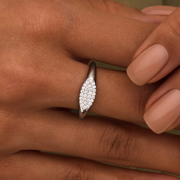 Серебряное кольцо с россыпью фианитов Miestilo