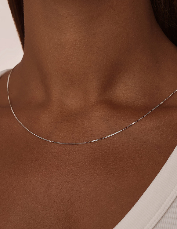 Серебряная цепь Панцирь граненый родированная ширина плетения 1,05 мм D проволоки 0,3 мм Miestilo