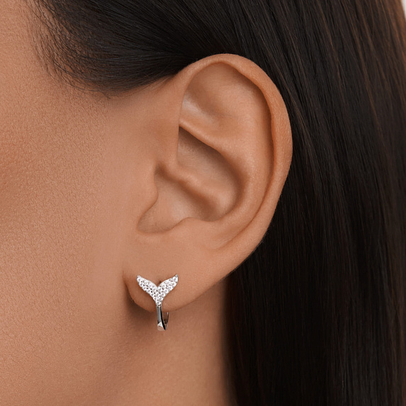 Моносерьга из серебра с фианитами Хвост кита Miestilo