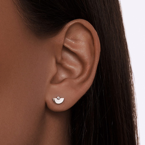 Серебряные серьги гвоздики с фианитами полусфера Miestilo