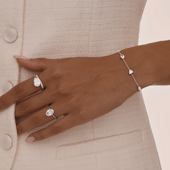 Серебряный браслет с фианитами в огранке овал Miestilo