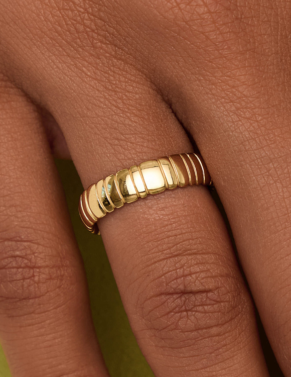 Серебряное кольцо Library фактурное в покрытии желтое золото Miestilo