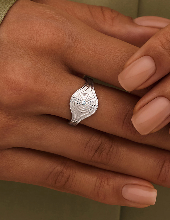 Серебряное кольцо с монетой и фианитом Miestilo