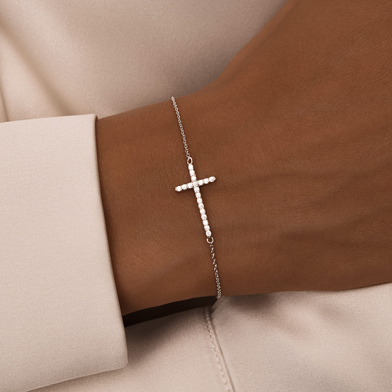 Серебряный браслет с крестом и фианитами Miestilo