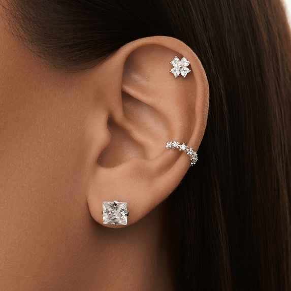 Серьги пусеты 8*8  Белыми фианитами Miestilo