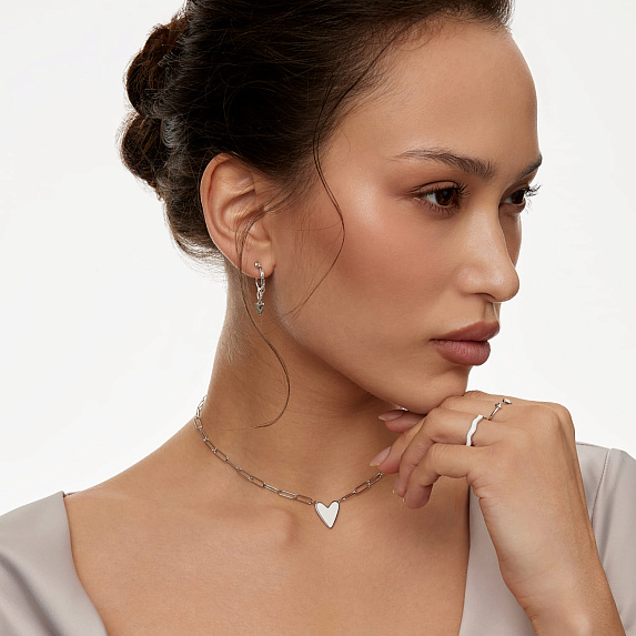 Серебряное колье с сердцем в эмали Miestilo