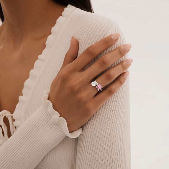 Серебряное кольцо с розовым фианитом Miestilo