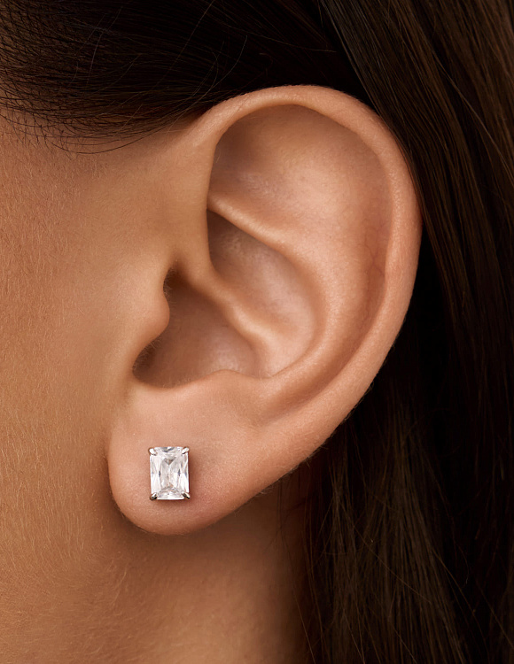 Серьги серебро 925 гвоздики серебряные с камнем Miestilo