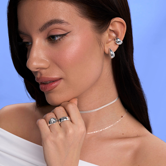 Серебряное кольцо печатка буква А с фианитами Miestilo