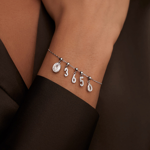 Серебряный шарм овал 8*6 в касте Miestilo