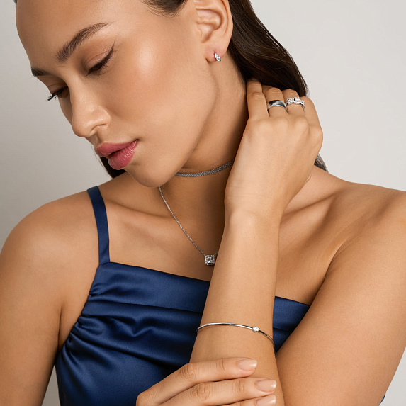 Серебряный жесткий браслет с фианитом Miestilo