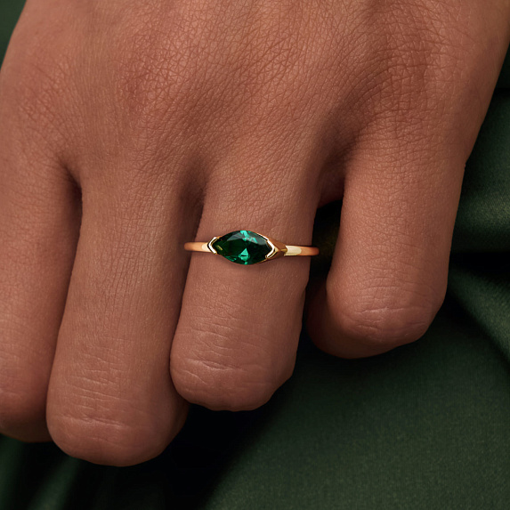 Серебряное кольцо с фианитом в огранке маркиз Miestilo