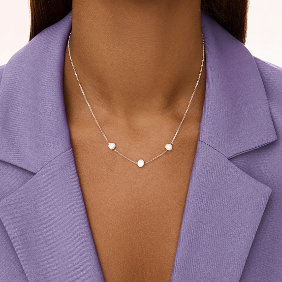 Серебряное колье с натуральным жемчугом Miestilo