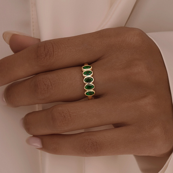 Серебряное кольцо с синетической шпинелью в огранке овал Miestilo