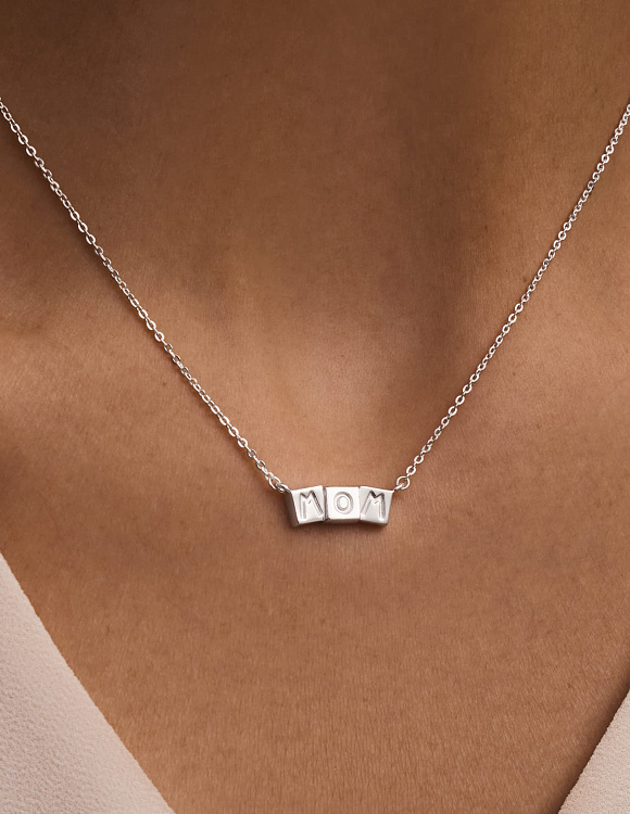Серебряное колье Мама с подвеской Miestilo