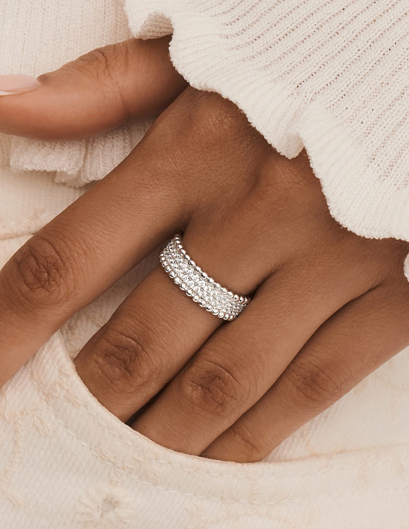Серебряное широкое кольцо с фианитами Miestilo