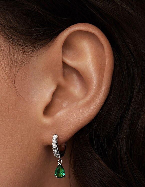 Серебряные серьги-подвесы с зелёными фианитами в виде капли MIESTILO  Miestilo