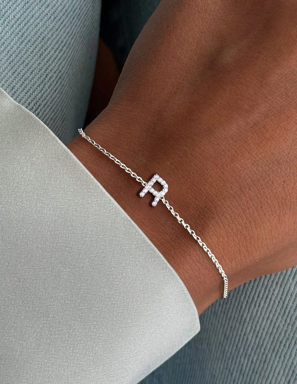 Серебряный браслет с буквой R MIESTILO Miestilo