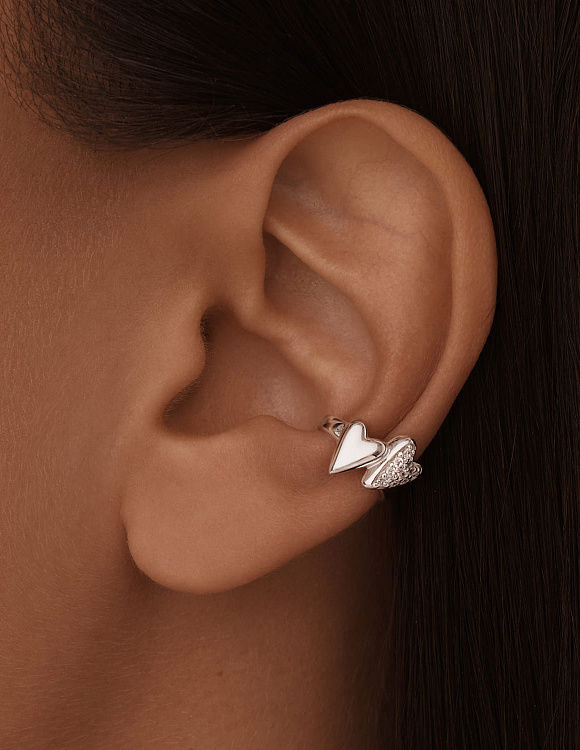 Серебряный кафф два сердца с фианитами Miestilo
