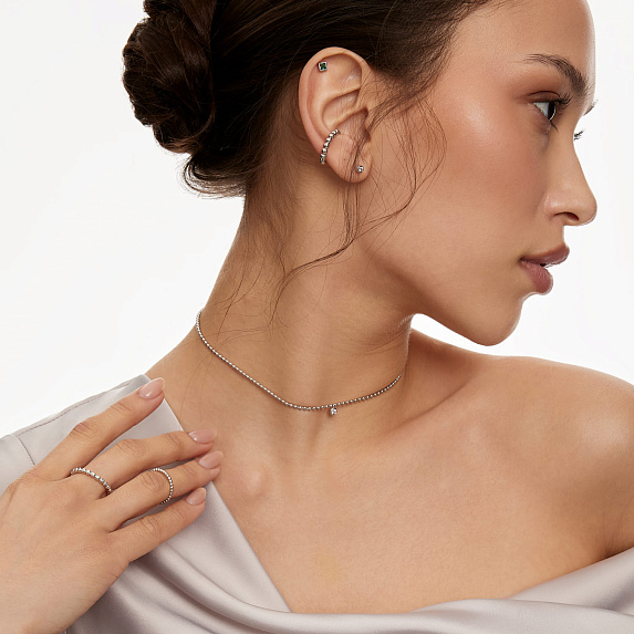 Серебярное кольцо с фианитами в круглой огранке Miestilo