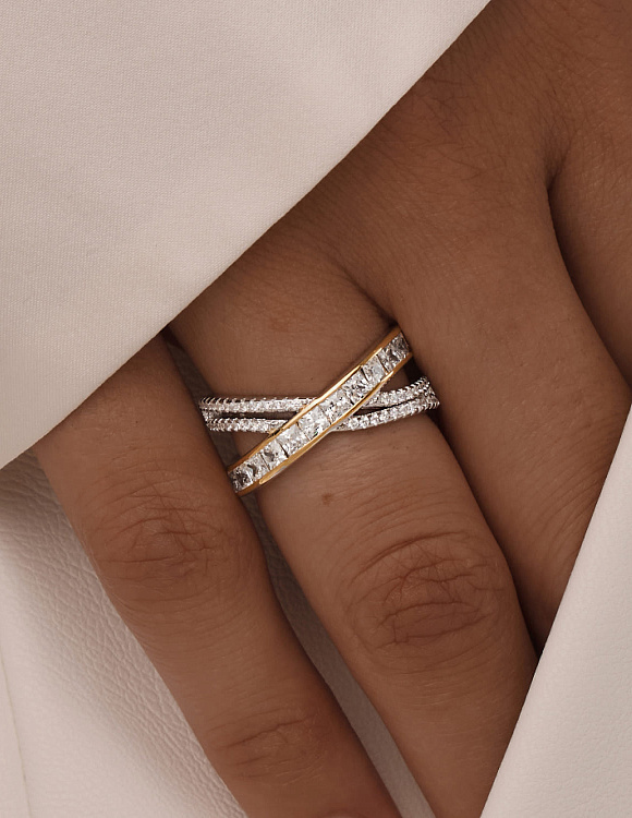Серебряное кольцо биколор с фианитами Miestilo