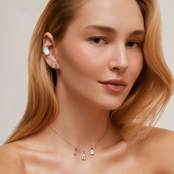 Серьги серебро 925 гвоздики серебряные с камнем Miestilo